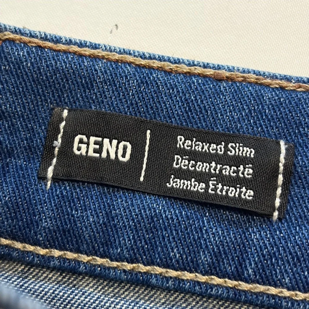 True Religion Geno Relaxed Slim Distressed Blue Denim Jeans Mens 30